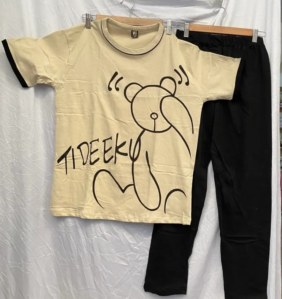 Cream Abstract Bear Printed Night Suit In Cotton Jersey Fabric